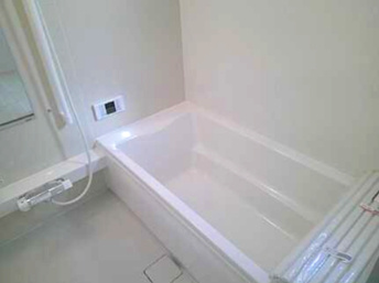 廿日市市前空4丁目　新築一戸建て(全2棟)の浴室