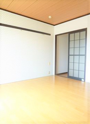 【寝室】 | タカシマハイツC | おしゃれなリビングです