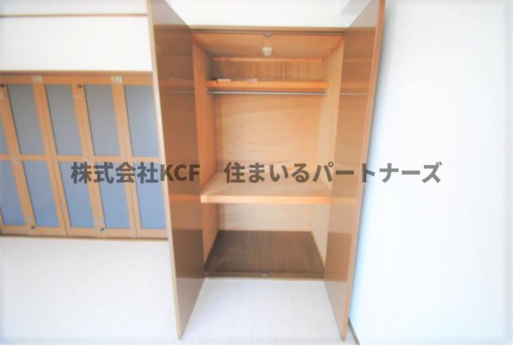 クラウンⅡ津福の収納|便利な収納スペースです