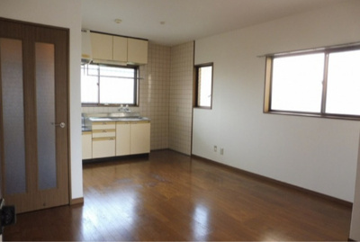 【居間・リビング】 | 宗崎ハイツ | ゆったりとしたリビングです