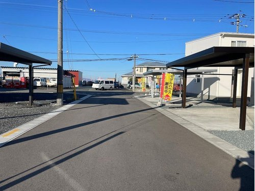 山形市下椹沢【新築建売住宅】の前面道路含む現地写真|前面道路になります。