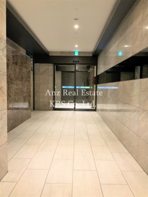 【ロビー】 | ラ・フォルム本町WEST | 広々空間のロビーです！高級感があります！