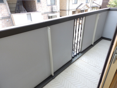 【バルコニー】 | リビングタウン山大通り A棟