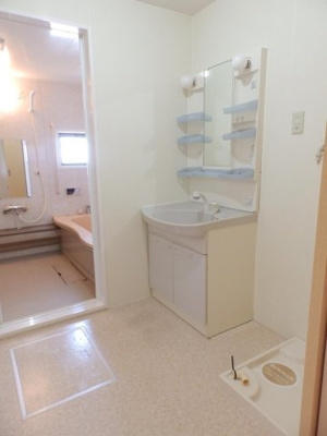 【洗面所】 | リビングタウン山大通り A棟