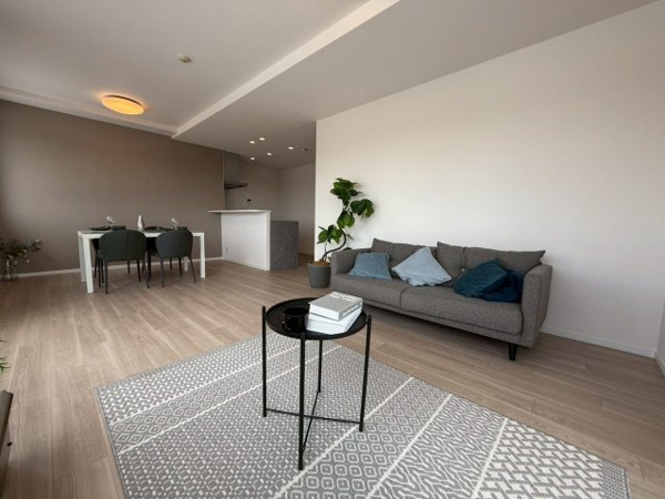 【居間・リビング】