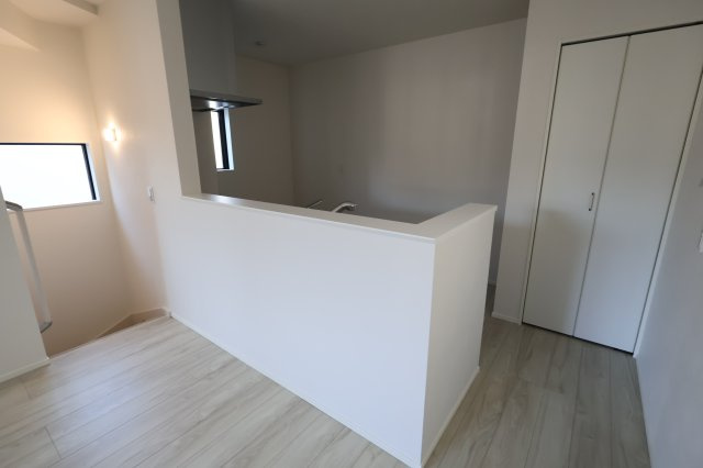 《仲介手数料無料》浦和区本太３丁目23-1(2号棟)新築一戸建てケイアイスタイルのキッチン