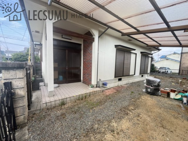 姫路市香寺町溝口/中古戸建の駐車場