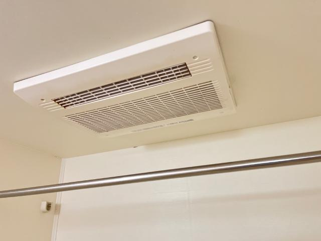 ヴィラ・サンライトⅠの設備|浴室乾燥機