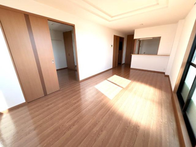 【居間・リビング】 | ヴィラ・クレスト | リビング