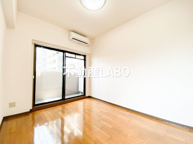 プレサンス阿倍野阪南町の居間・リビング