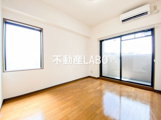 プレサンス阿倍野阪南町の洋室