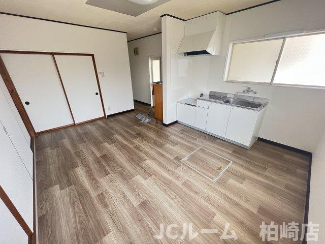 柏崎市城東２丁目のアパートの内装
