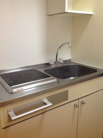 レオパレスリバーシティーのキッチン