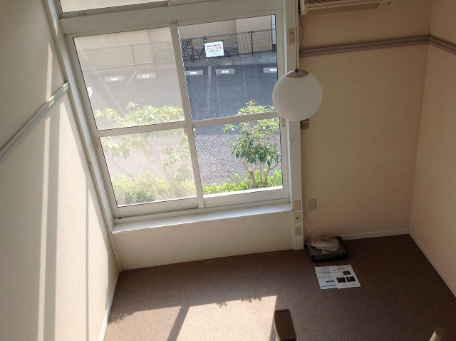 レオパレス栗橋の居間・リビング