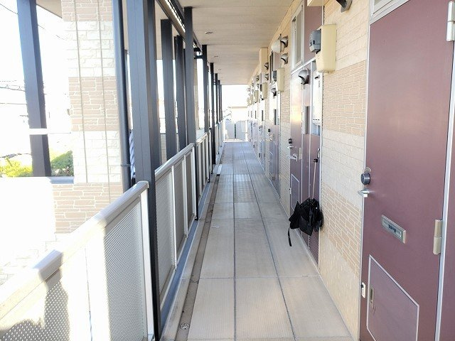 レオパレスアン　ティームの玄関