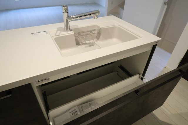 《仲介手数料無料》浦和区常盤３丁目11-5(1号棟)新築一戸建てミラスモのキッチン