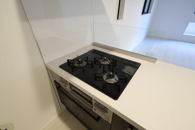 《仲介手数料無料》浦和区常盤３丁目11-5(1号棟)新築一戸建てミラスモのキッチン