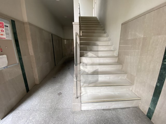 東大阪市長堂３丁目の賃貸マンションのロビー