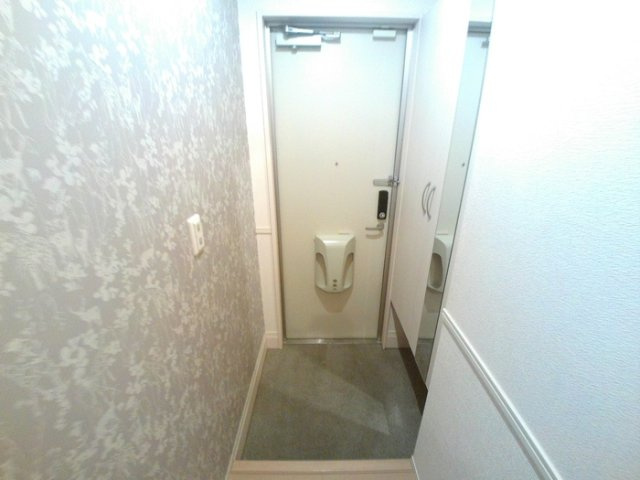 ホープＭ　Ⅶの玄関|落ち着いた玄関です