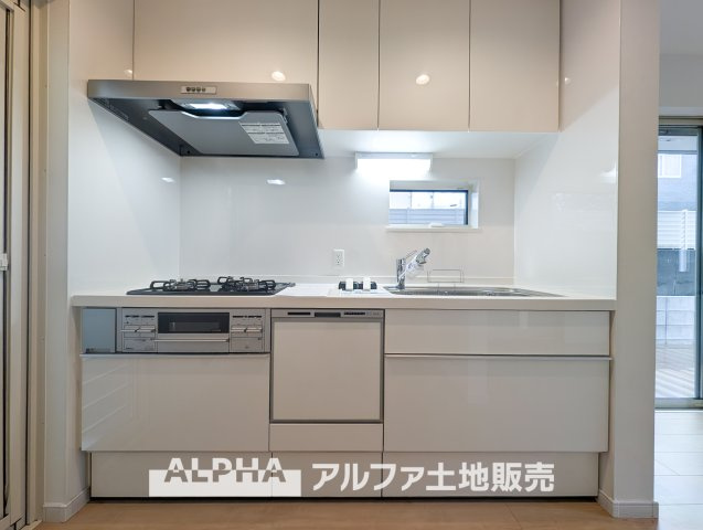 ~多摩連光寺3丁目~Newly built houseのキッチン