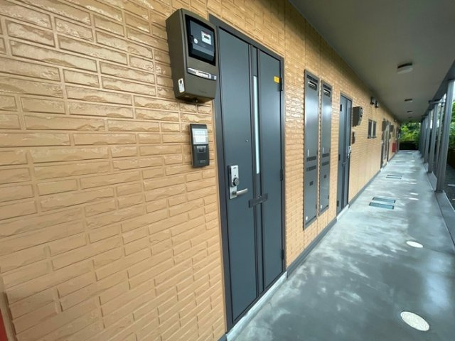 セジュール石原坂のエントランス