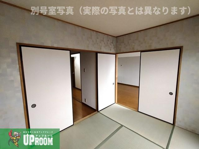 ハイツ・ソレアードの和室