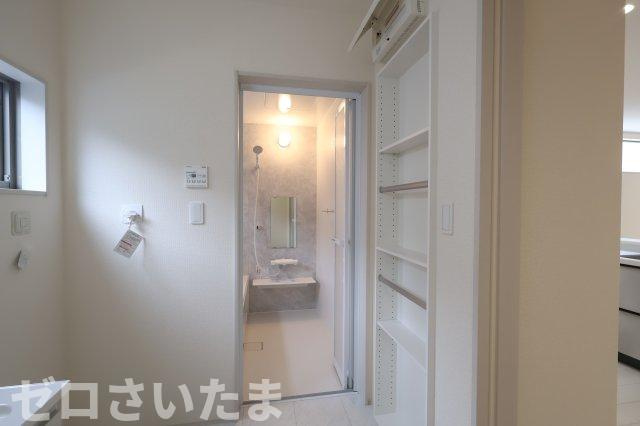 《仲介手数料無料》北区吉野町２丁目171-11新築一戸建てリーブルガーデンのランドリースペース