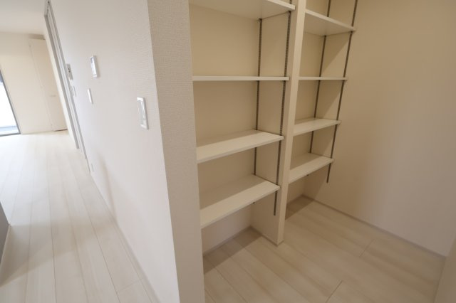 《仲介手数料無料》北区吉野町２丁目171-11新築一戸建てリーブルガーデンの収納