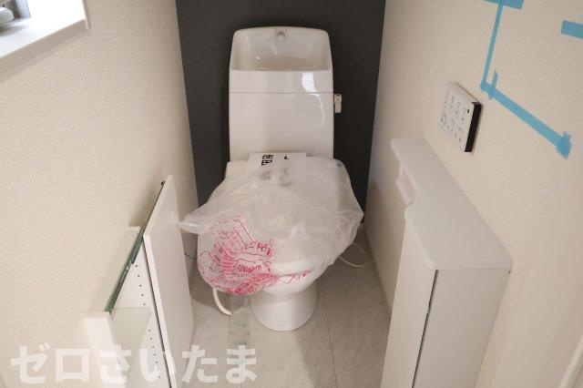 《仲介手数料無料》北区吉野町２丁目171-11新築一戸建てリーブルガーデンのトイレ|施工途中でした。