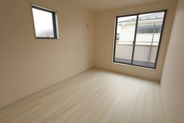 《仲介手数料無料》北区吉野町２丁目171-11新築一戸建てリーブルガーデンの洋室