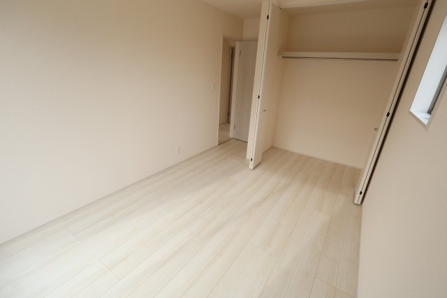 《仲介手数料無料》北区吉野町２丁目171-11新築一戸建てリーブルガーデンの洋室