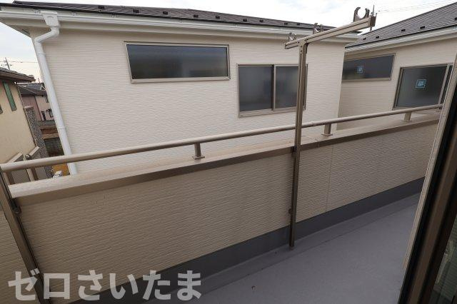 《仲介手数料無料》北区吉野町２丁目171-11新築一戸建てリーブルガーデンのバルコニー