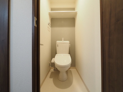 【トイレ】 | Alivis都島北通 | ゆったりとした空間のトイレです