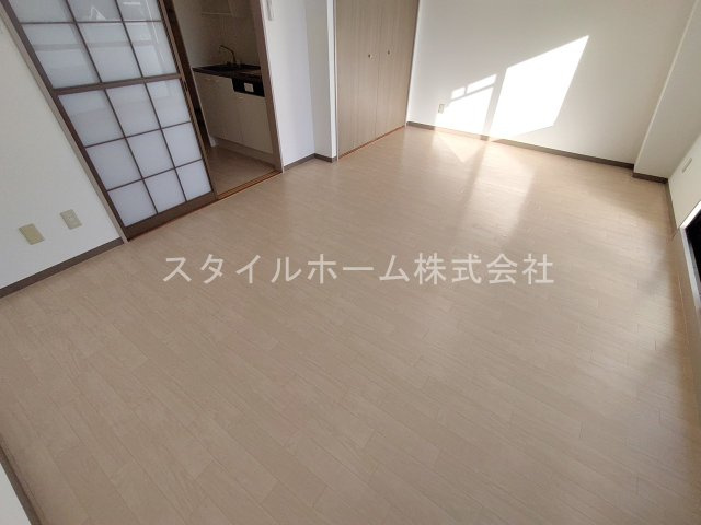 メゾン福谷Ⅲの居間・リビング