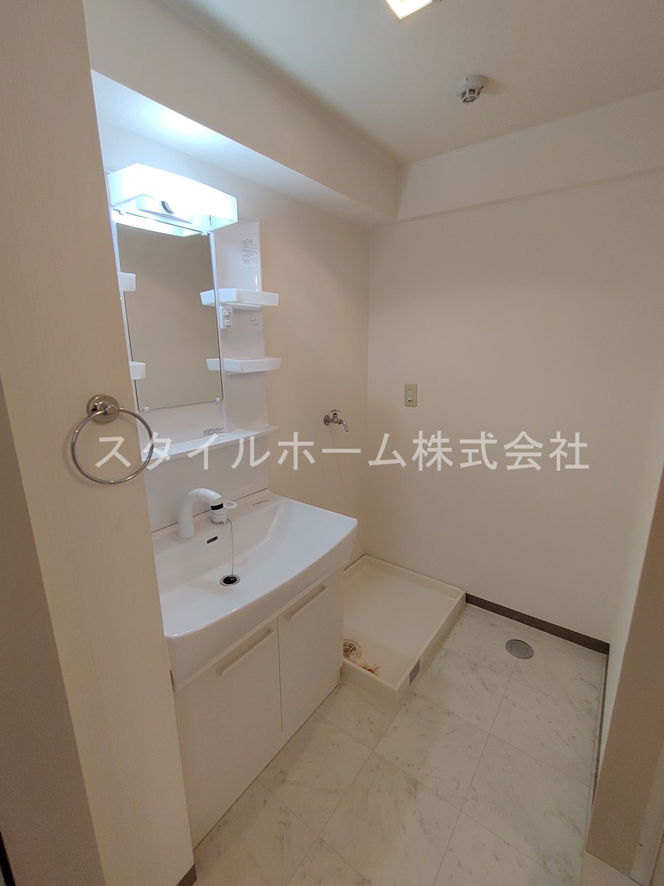 メゾン福谷Ⅲの洗面所