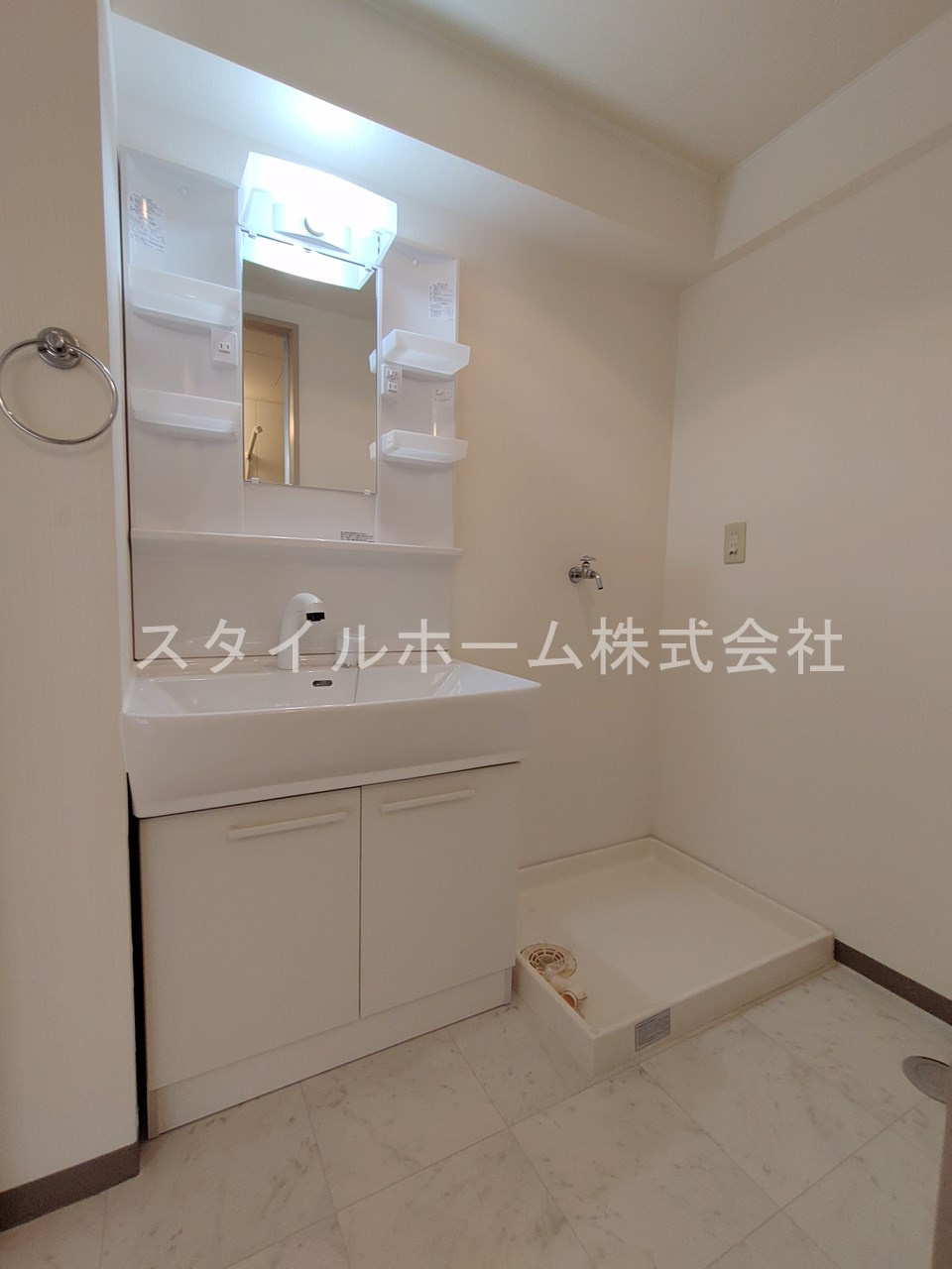 メゾン福谷Ⅲの洗面所