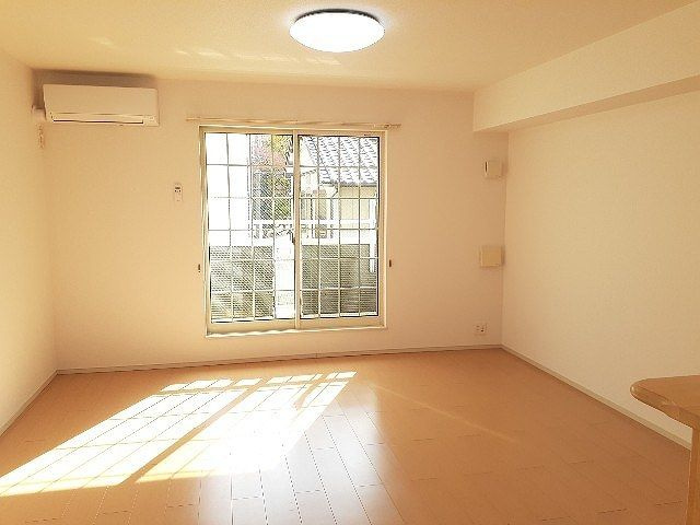 リヴィエの居間・リビング