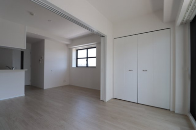 【洋室】 | SK RESIDENCES放出(元La Douceur放出、スプランディッド放出DUE)