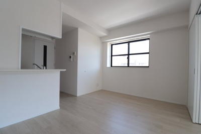 【居間・リビング】 | SK RESIDENCES放出(元La Douceur放出、スプランディッド放出DUE)