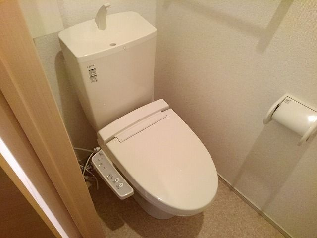 クレマチスのトイレ