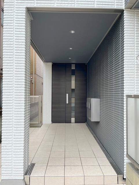 クレール・メゾンのエントランス