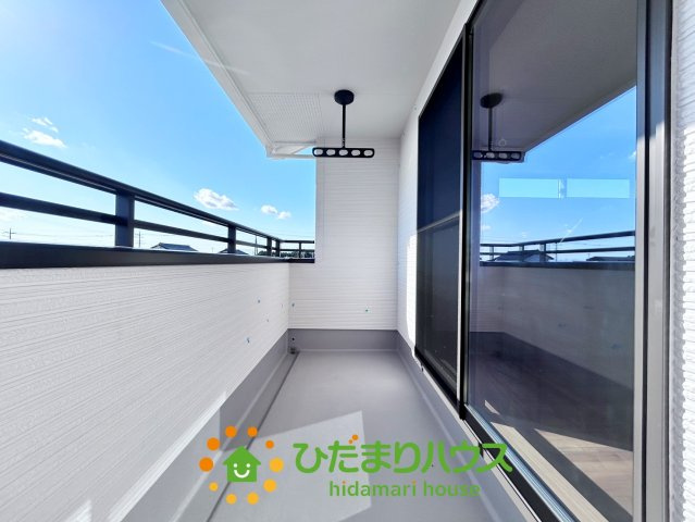 加須市下高柳第11期　新築一戸建て　03のバルコニー