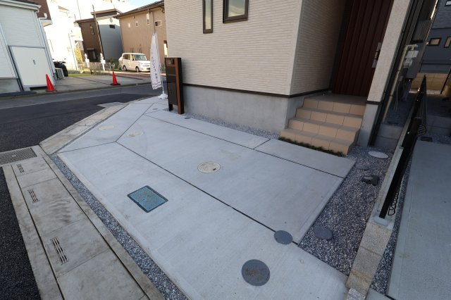 《仲介手数料無料》緑区大字中尾431新築一戸建てブルーミングガーデンの駐車場|撮影日 2025年11月20日 15:00 晴れ