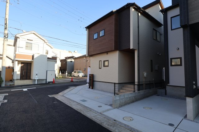 《仲介手数料無料》緑区大字中尾431新築一戸建てブルーミングガーデンの外観|撮影日 2025年11月20日 15:00 晴れ