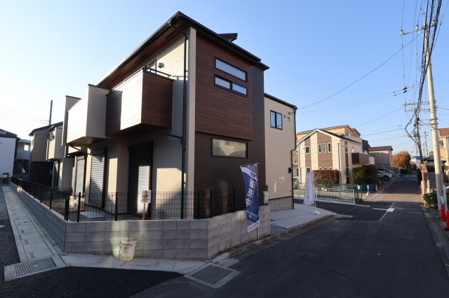 《仲介手数料無料》緑区大字中尾431新築一戸建てブルーミングガーデンの外観|撮影日 2025年11月20日 15:00 晴れ