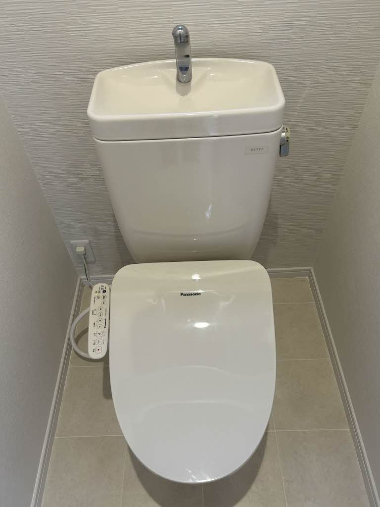 アンソレーユB棟のトイレ