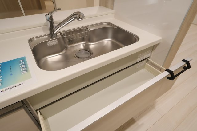 《仲介手数料無料》緑区大字中尾431(2号棟)新築一戸建てブルーミングガーデンのキッチン|撮影日 2025年11月20日 15:00 晴れ