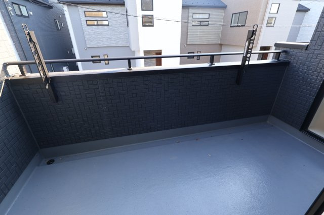 《仲介手数料無料》緑区大字中尾431(2号棟)新築一戸建てブルーミングガーデンのバルコニー|撮影日 2025年11月20日 15:00 晴れ