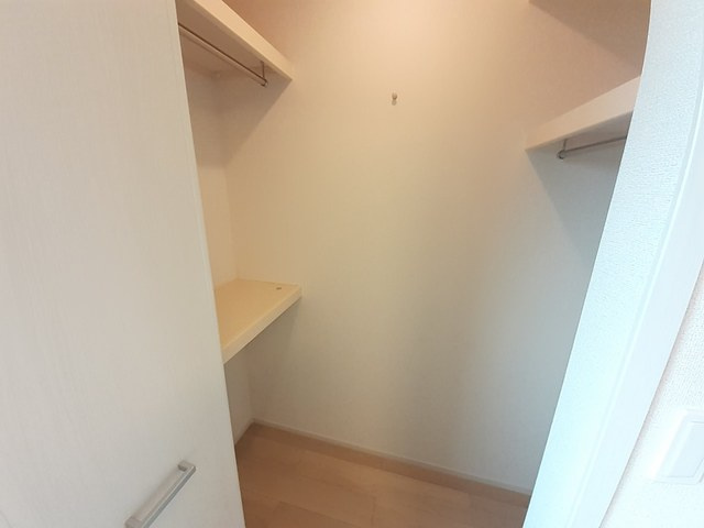 スイレンティ　２の収納|収納