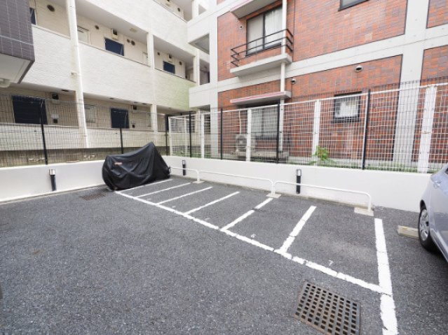 仲介手数料半額　アイディコート所沢ブリエ　最上階のその他|バイク置場